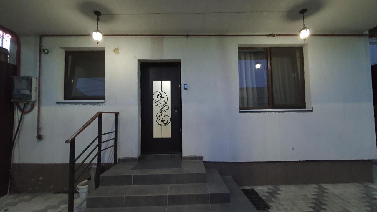 Pensiune Fundeni- Dragonul Rosu Bucharest Exterior photo